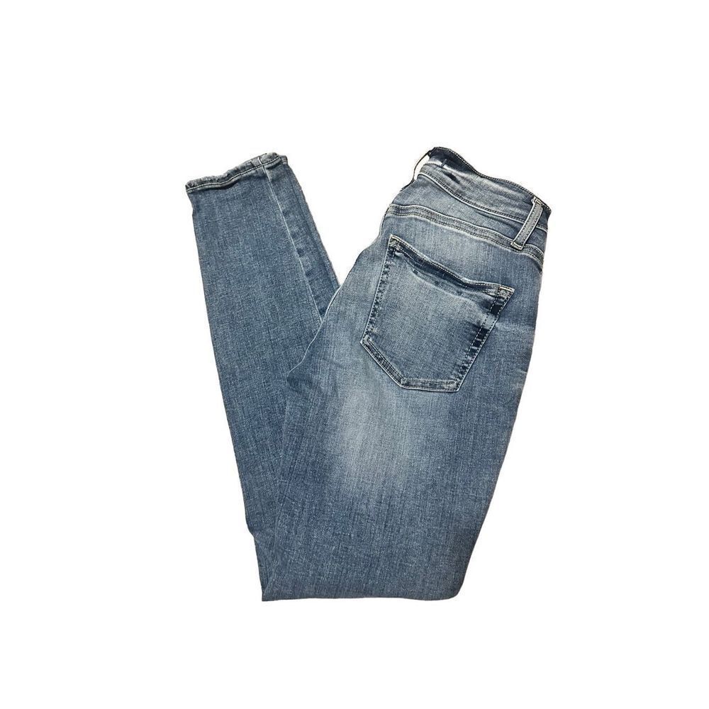 Silver Jeans Avery Skinny Distressed and Washed With Stretch